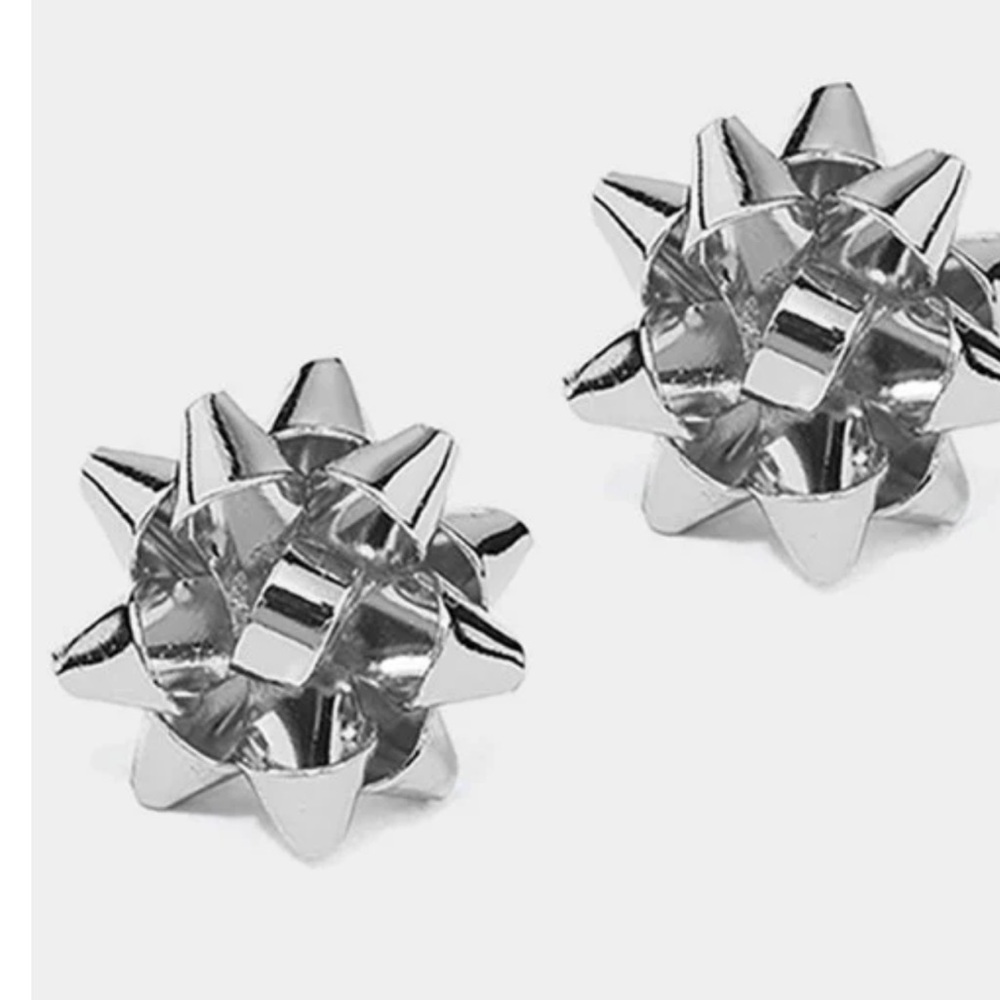 LC Lauren Conrad Gift Bow Earrings